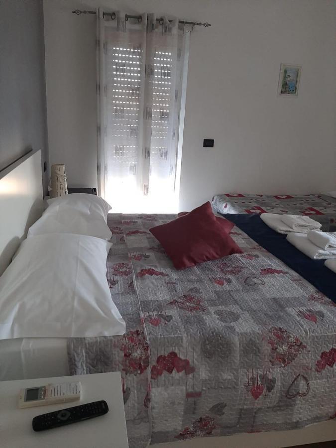 نابولي B&B Locanda Mediterranea المظهر الخارجي الصورة